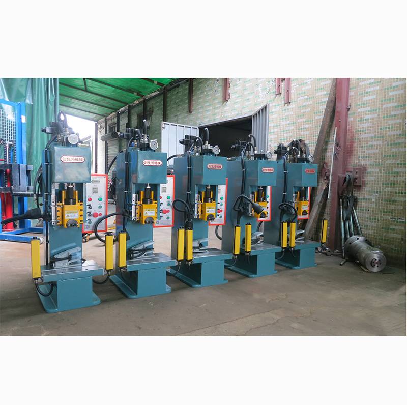 C型精密滑塊式油壓衝床